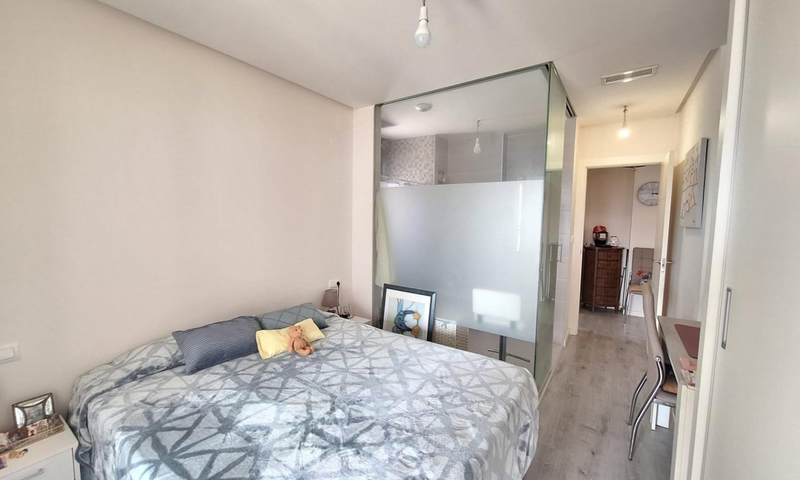 Resale - Apartment -
Orihuela Costa - Los Dolses