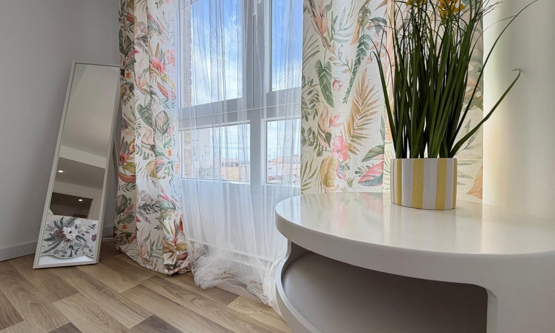 Használt Ingatlanok - Apartman -
Torrevieja - Centrum