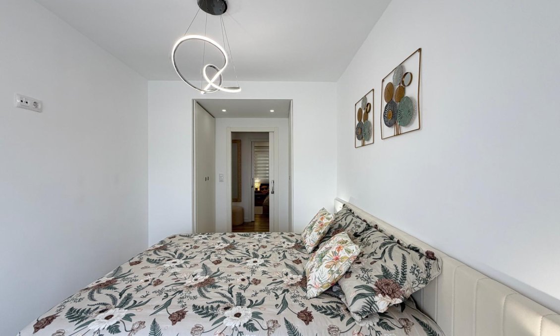 Használt Ingatlanok - Apartman -
Torrevieja - Centrum
