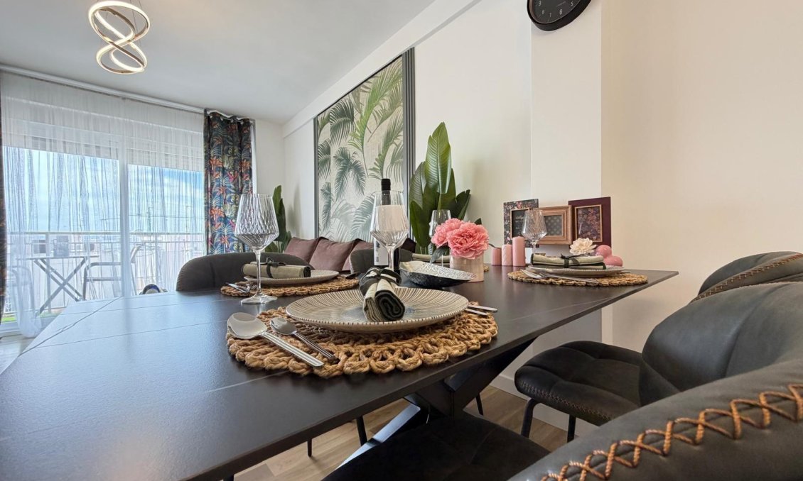 Használt Ingatlanok - Apartman -
Torrevieja - Centrum