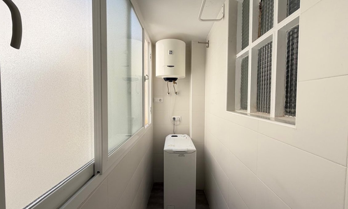 Használt Ingatlanok - Apartman -
Torrevieja - Centrum