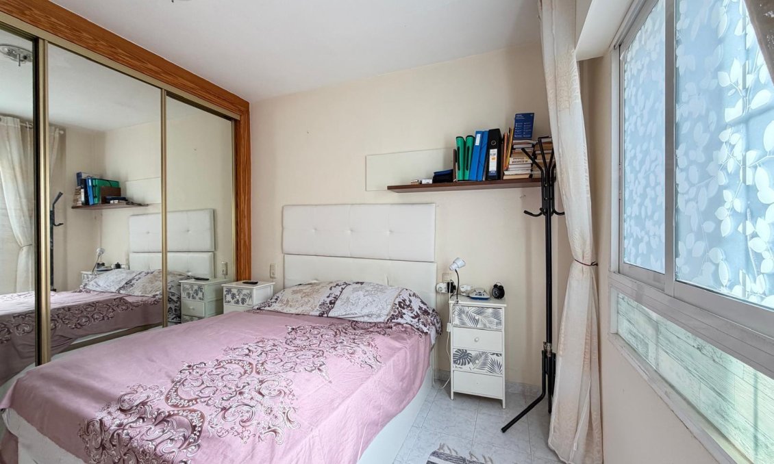 Használt Ingatlanok - Tetőtéri lakás -
Torrevieja - Acequion