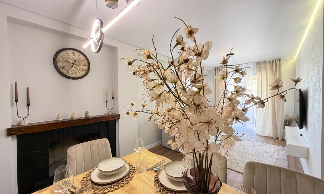 Revânzare - Apartament -
Torrevieja - Punta Prima