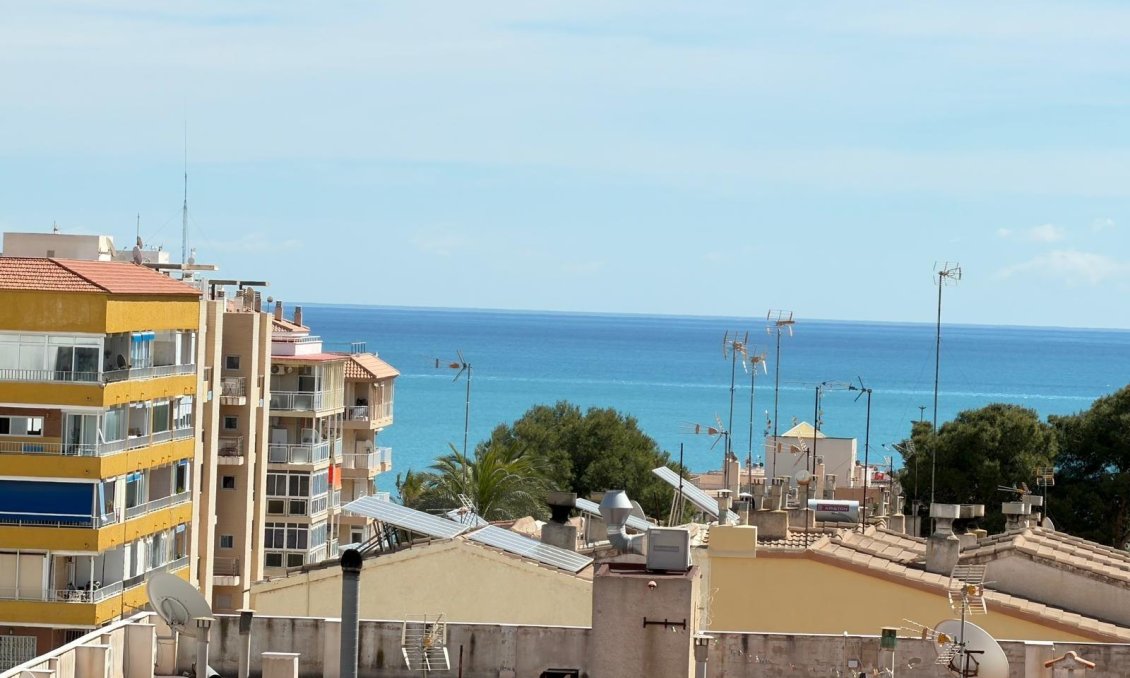 Revânzare - Apartament -
Torrevieja - Punta Prima