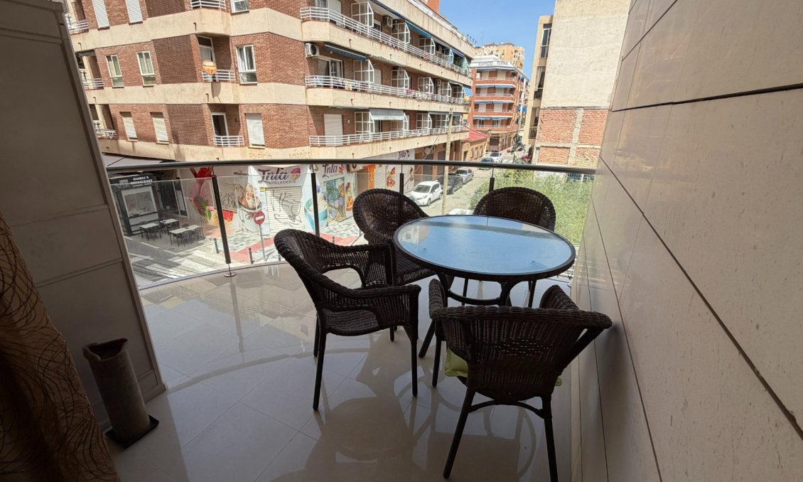 Wiederverkauf - Wohnung -
Torrevieja - Playa de los Locos