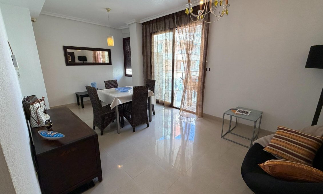 Wiederverkauf - Wohnung -
Torrevieja - Playa de los Locos