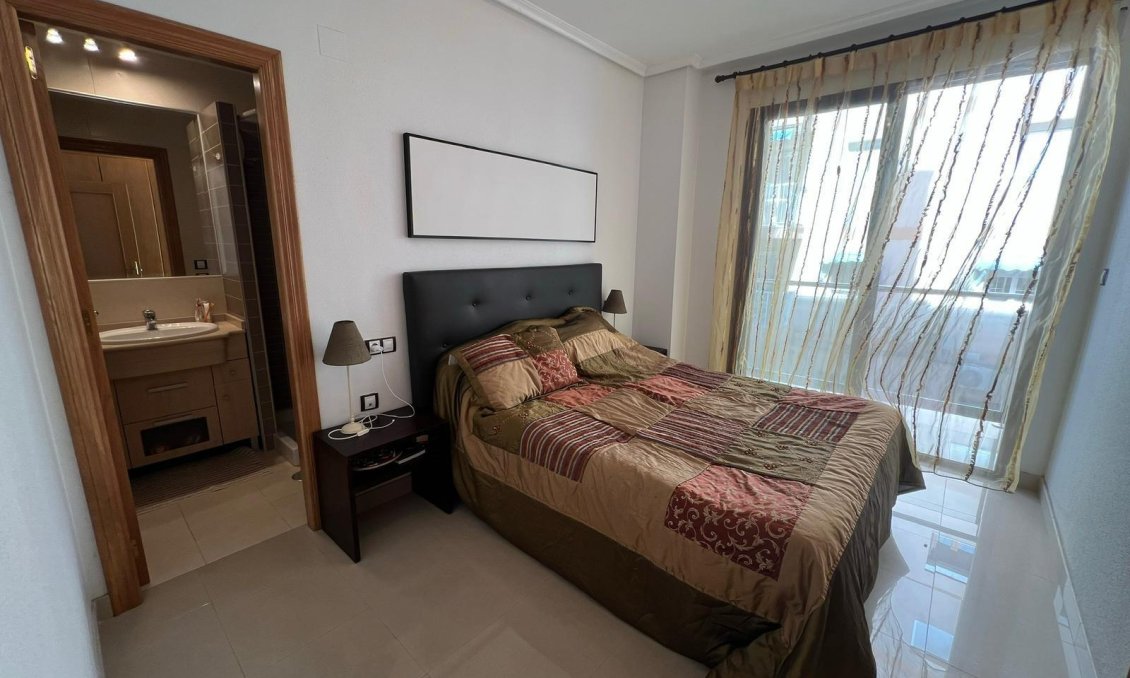 Wiederverkauf - Wohnung -
Torrevieja - Playa de los Locos