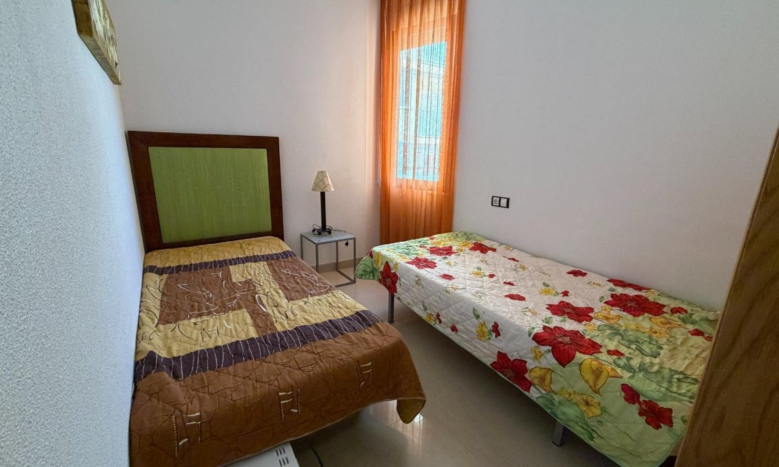 Wiederverkauf - Wohnung -
Torrevieja - Playa de los Locos