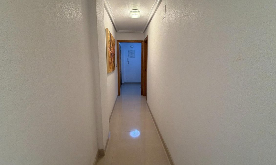 Wiederverkauf - Wohnung -
Torrevieja - Playa de los Locos