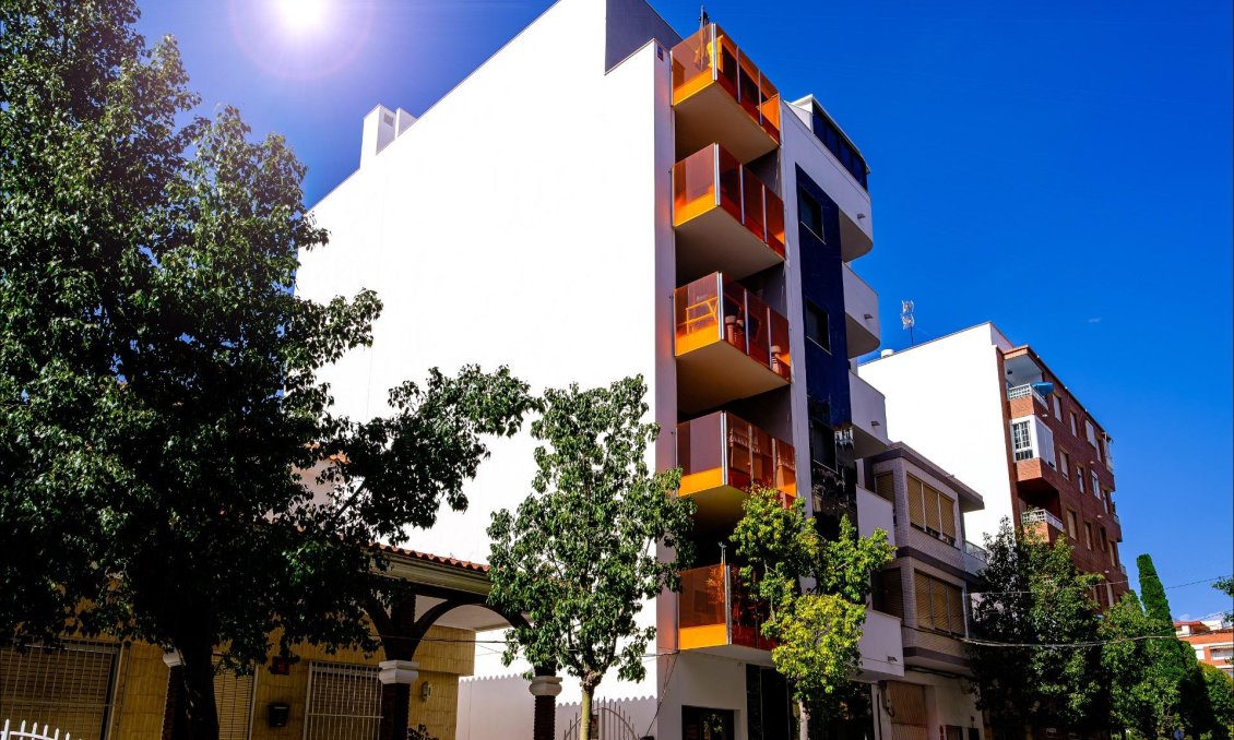 Használt Ingatlanok - Apartman -
Torrevieja - Playa del Cura