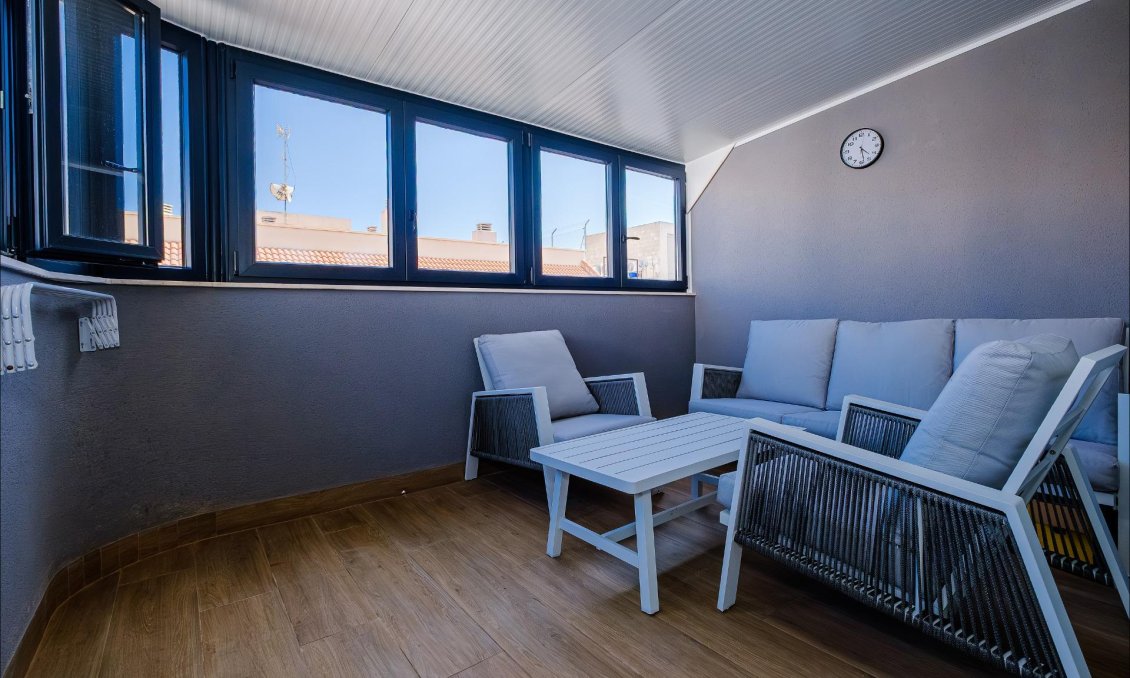 Használt Ingatlanok - Apartman -
Torrevieja - Playa del Cura