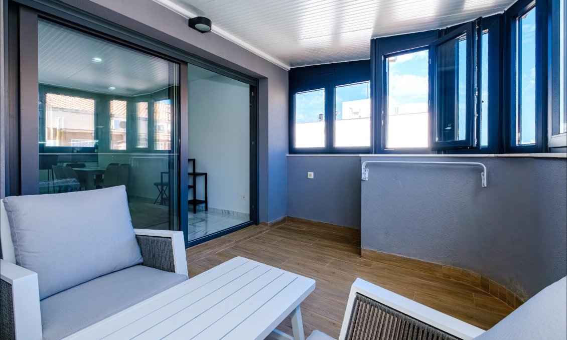 Használt Ingatlanok - Apartman -
Torrevieja - Playa del Cura