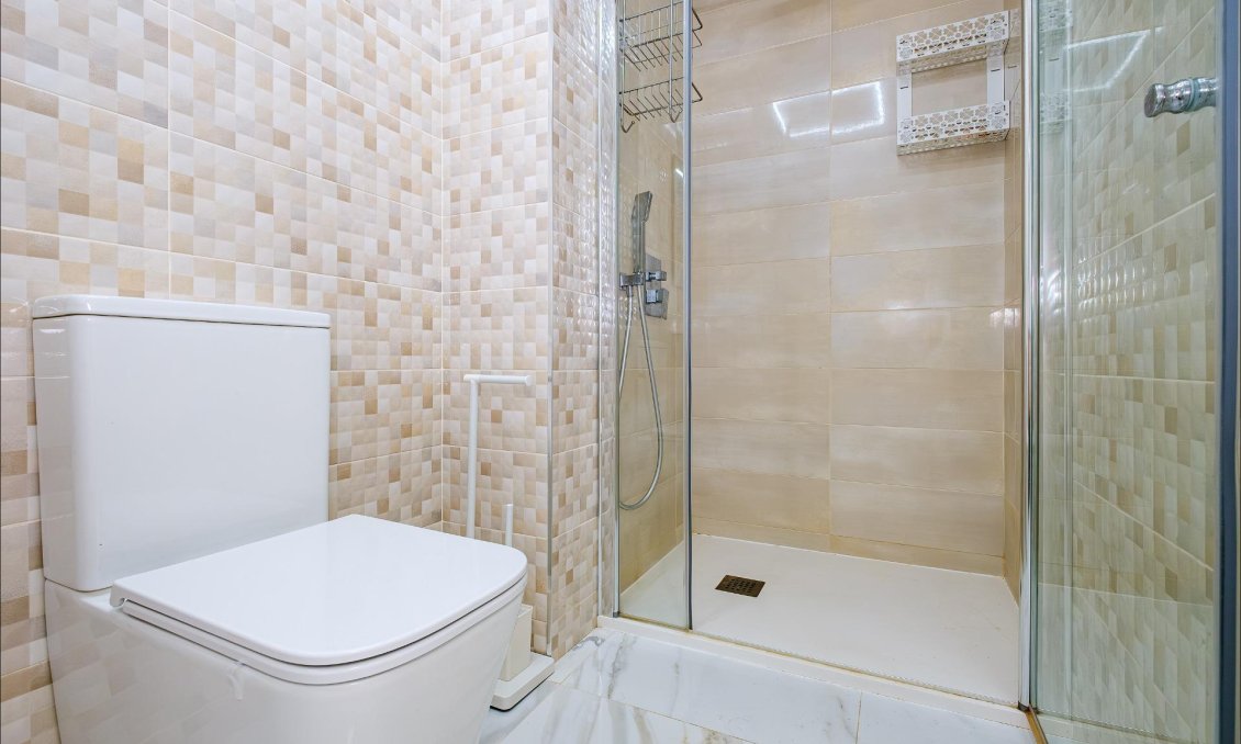 Használt Ingatlanok - Apartman -
Torrevieja - Playa del Cura