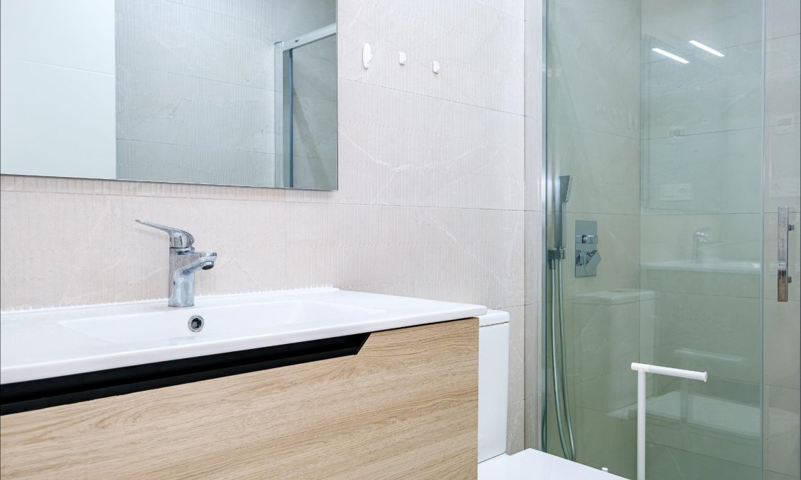 Használt Ingatlanok - Apartman -
Torrevieja - Playa del Cura