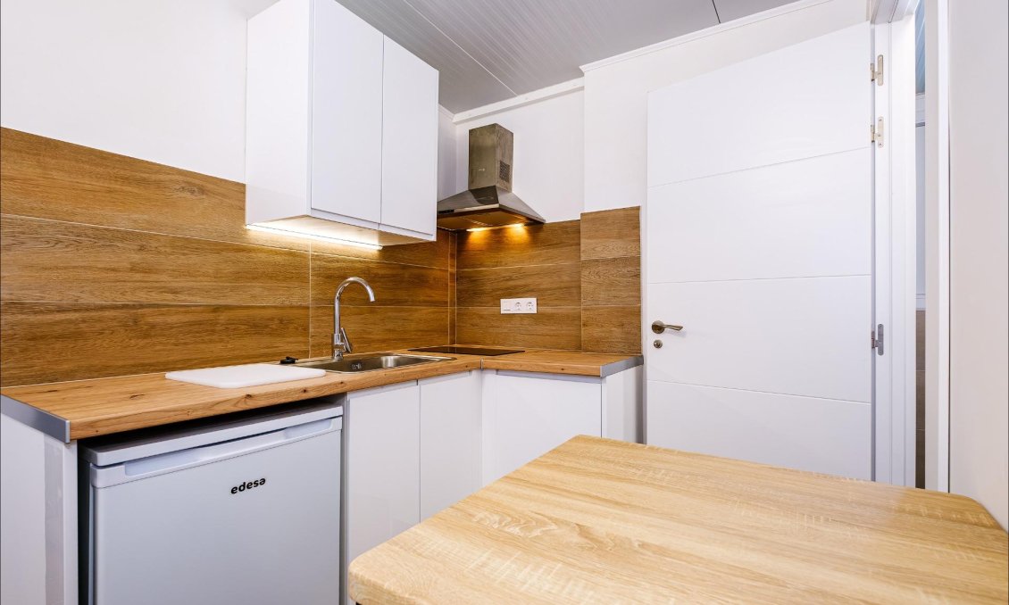 Használt Ingatlanok - Apartman -
Torrevieja - Playa del Cura