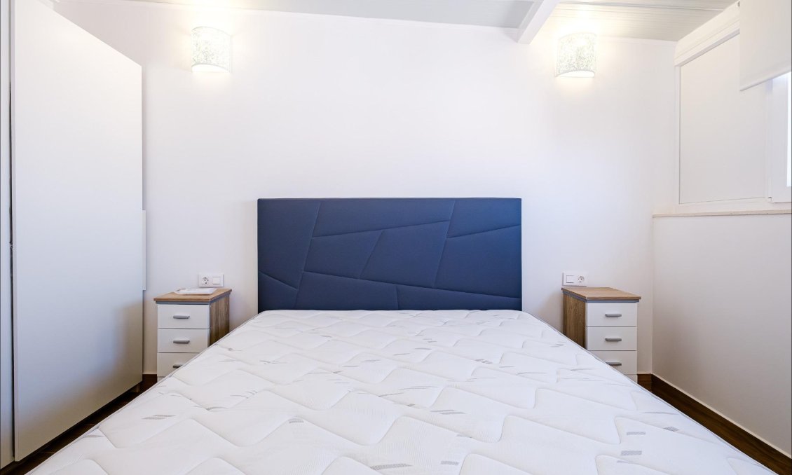 Használt Ingatlanok - Apartman -
Torrevieja - Playa del Cura