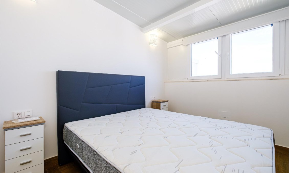 Használt Ingatlanok - Apartman -
Torrevieja - Playa del Cura