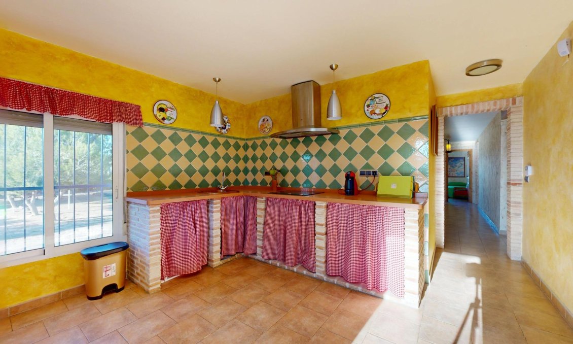 Revânzare - Vilă -
Orihuela