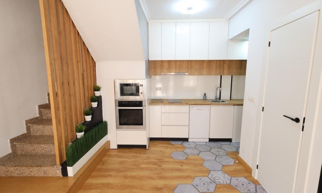 Resale - Duplex -
Orihuela Costa - Costa Blanca