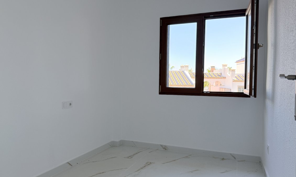 Resale - Apartment -
Orihuela Costa - Costa Blanca