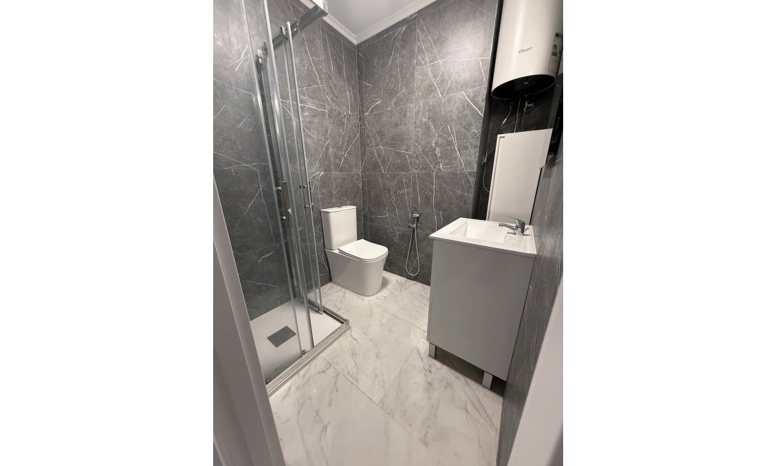 Resale - Apartment -
Torrevieja - Costa Blanca