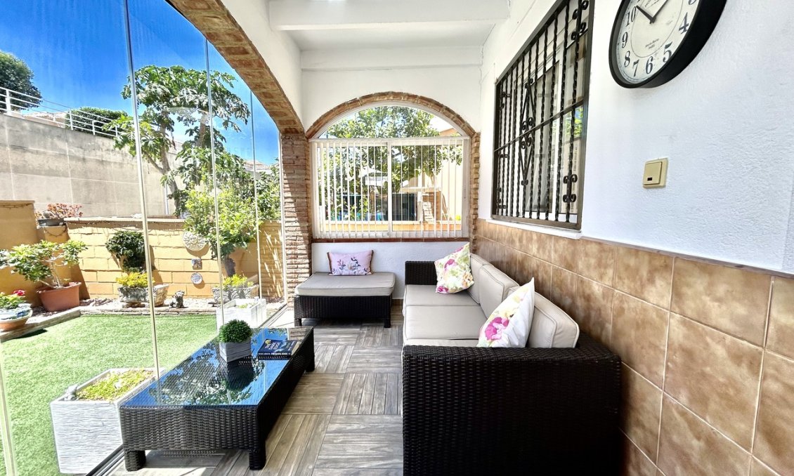 Wiederverkauf - Villa -
Los Balcones - Costa Blanca