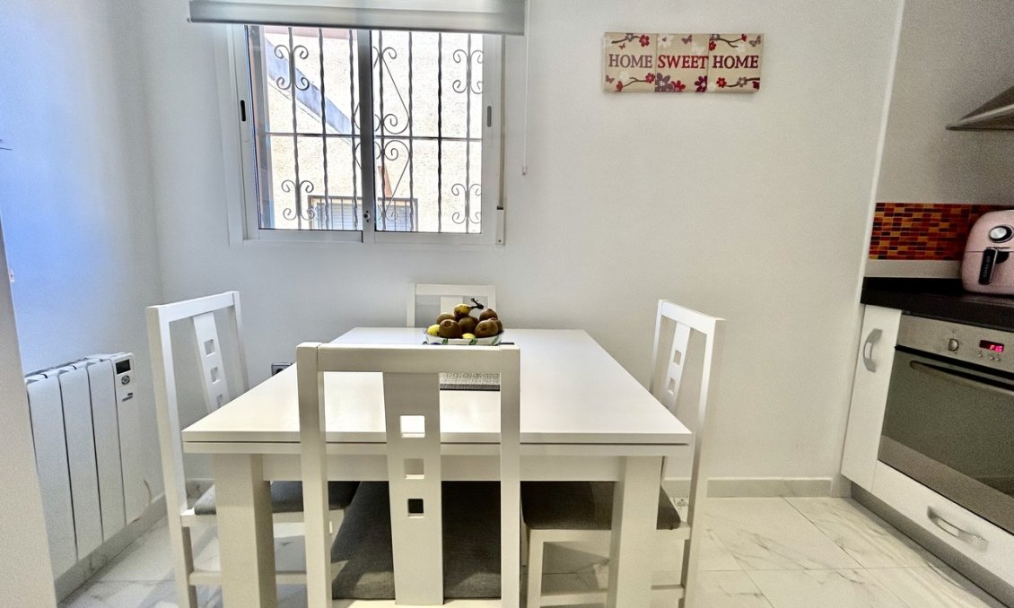 Wiederverkauf - Villa -
Los Balcones - Costa Blanca
