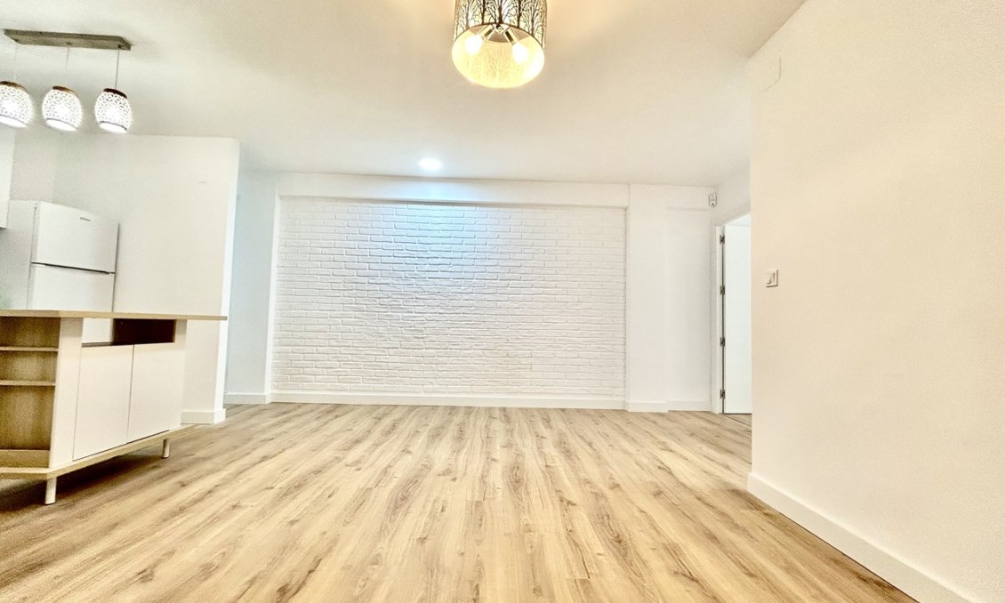 Wiederverkauf - Wohnung -
Torrevieja - Costa Blanca
