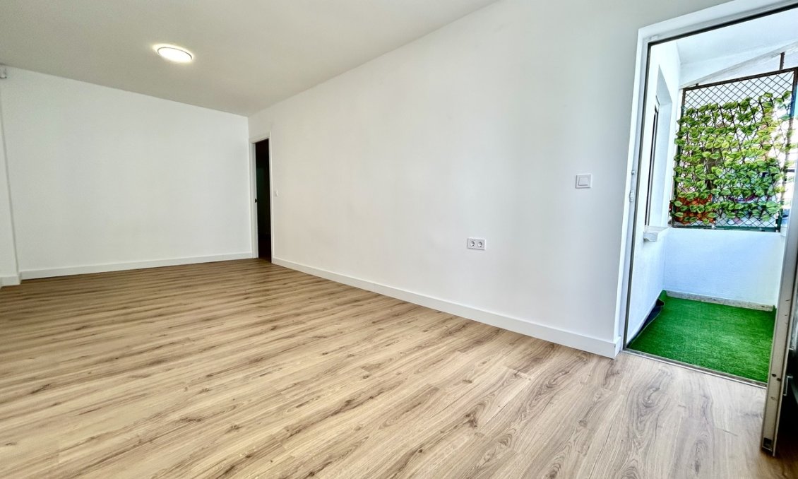 Wiederverkauf - Wohnung -
Torrevieja - Costa Blanca