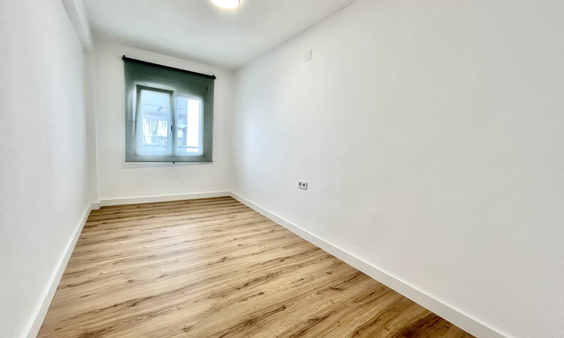 Wiederverkauf - Wohnung -
Torrevieja - Costa Blanca