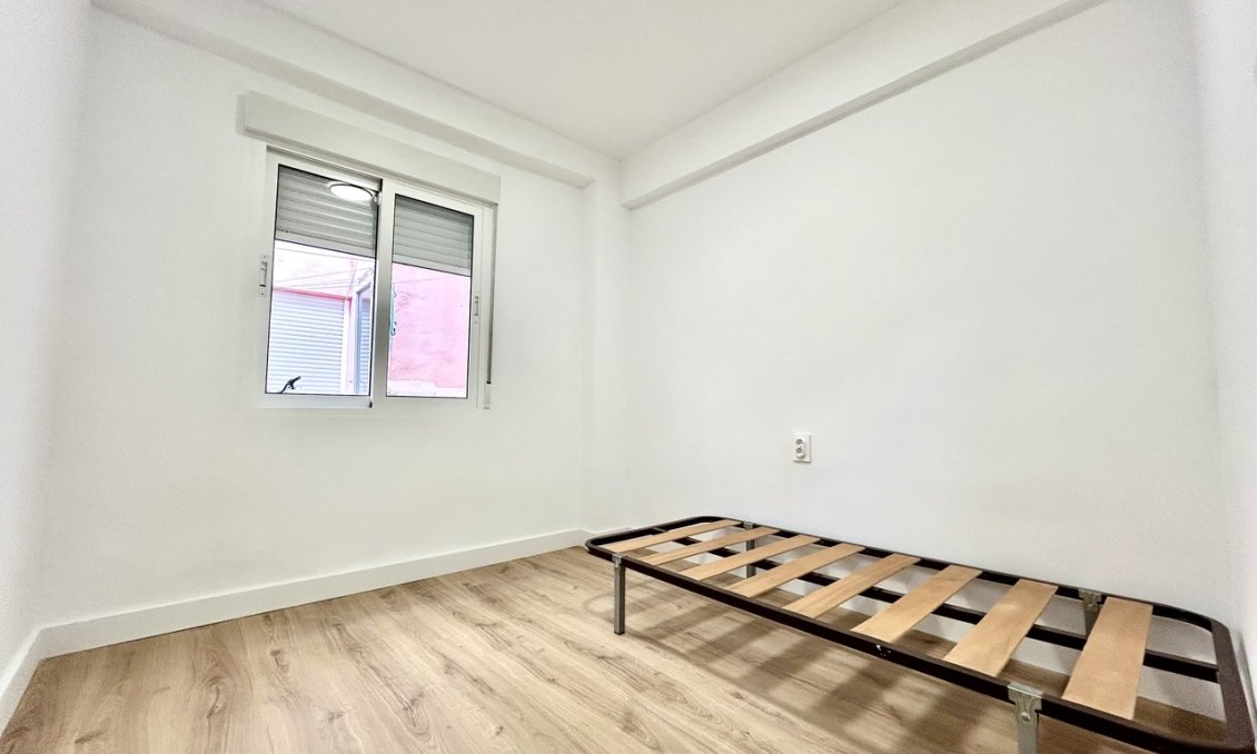 Wiederverkauf - Wohnung -
Torrevieja - Costa Blanca