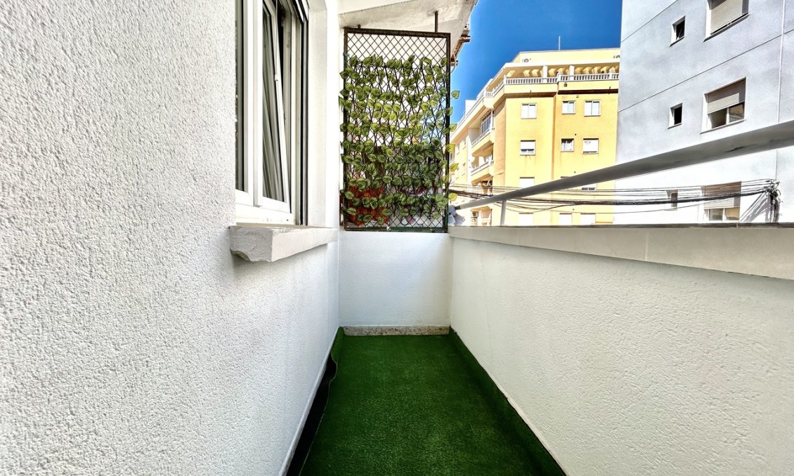 Wiederverkauf - Wohnung -
Torrevieja - Costa Blanca