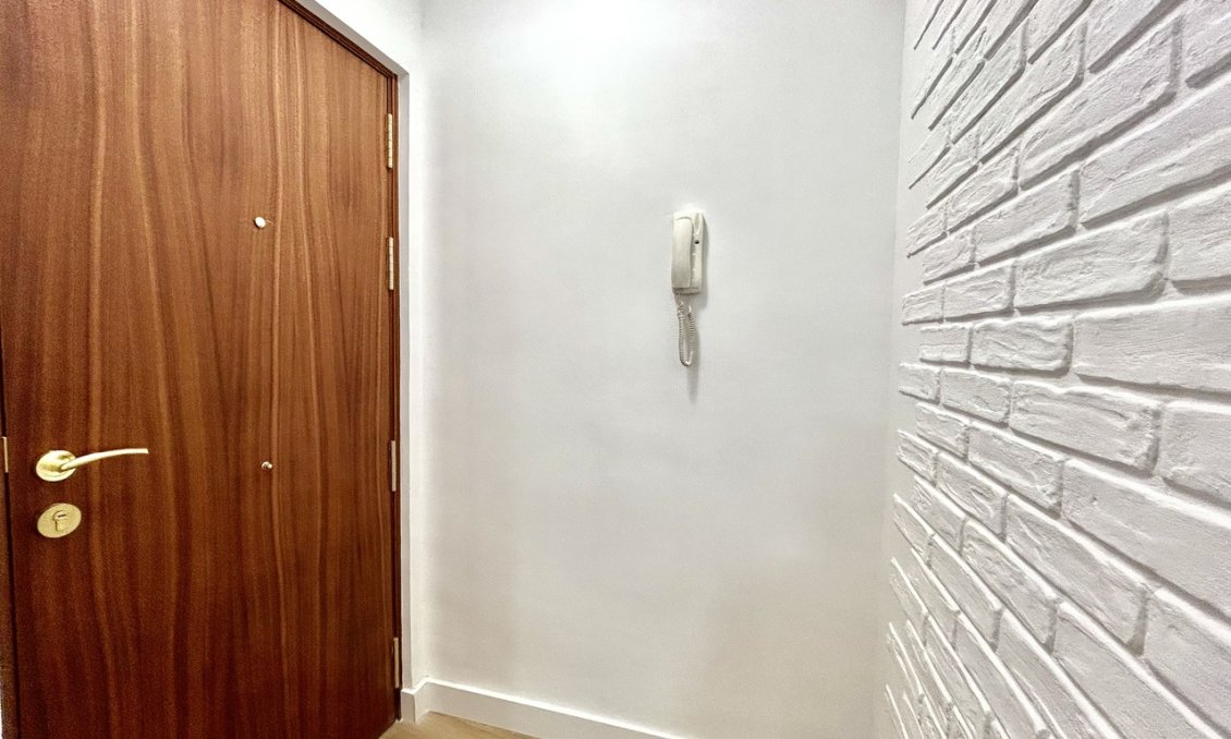 Wiederverkauf - Wohnung -
Torrevieja - Costa Blanca