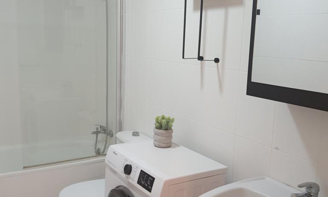 Használt Ingatlanok - Apartman -
Torrevieja - El Molino