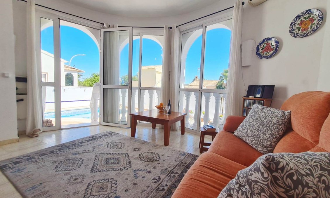 Használt Ingatlanok - Villa -
Orihuela Costa - Costa Blanca