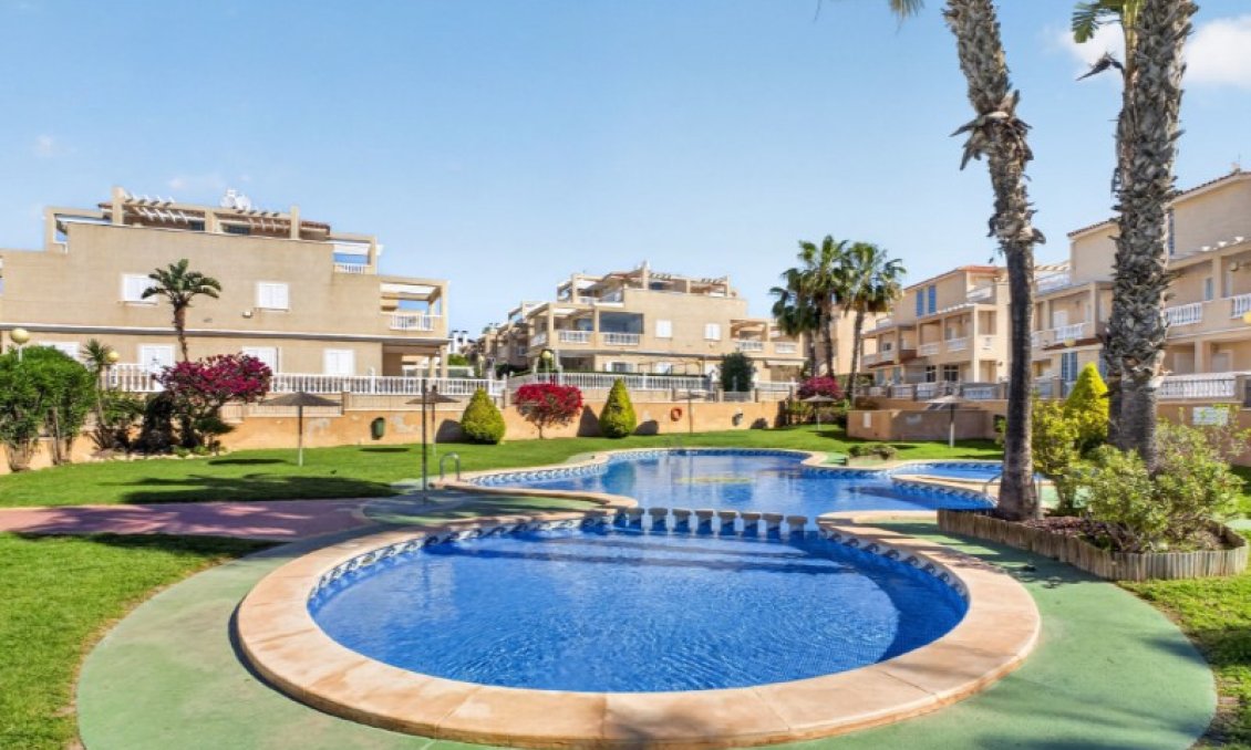 Használt Ingatlanok - Bungaló -
Orihuela - Inland