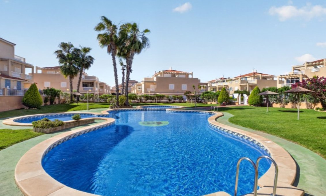 Használt Ingatlanok - Bungaló -
Orihuela - Inland