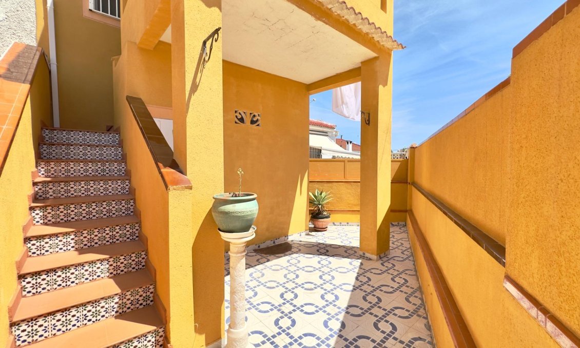Használt Ingatlanok - Bungaló -
Torrevieja - Torretas