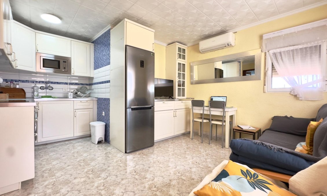 Használt Ingatlanok - Bungaló -
Torrevieja - Torretas