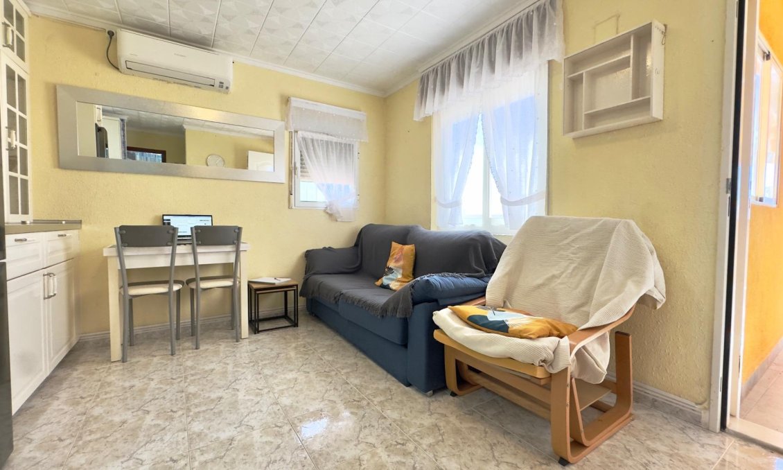 Használt Ingatlanok - Bungaló -
Torrevieja - Torretas