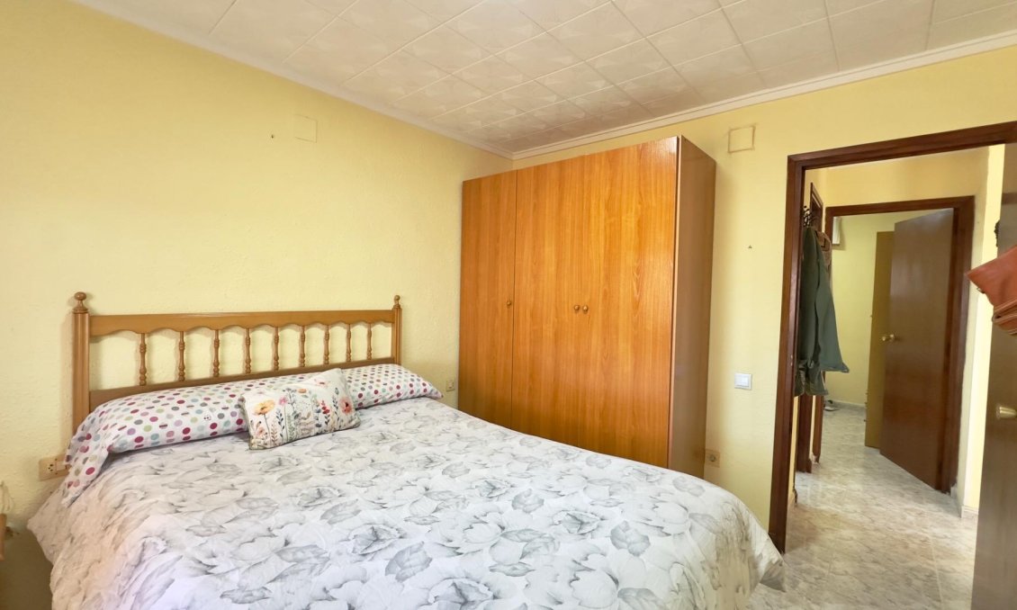 Használt Ingatlanok - Bungaló -
Torrevieja - Torretas