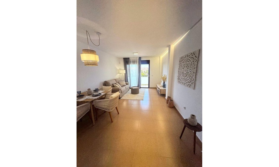 Resale - Apartment -
Torrevieja - Centro - Muelle Pesquero