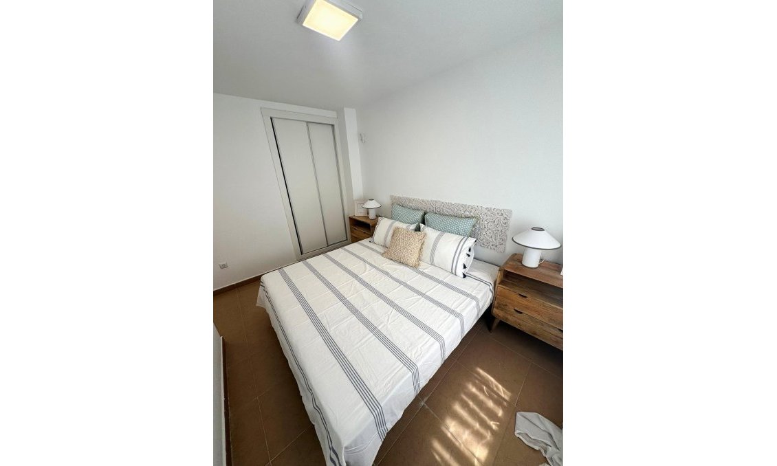 Resale - Apartment -
Torrevieja - Centro - Muelle Pesquero
