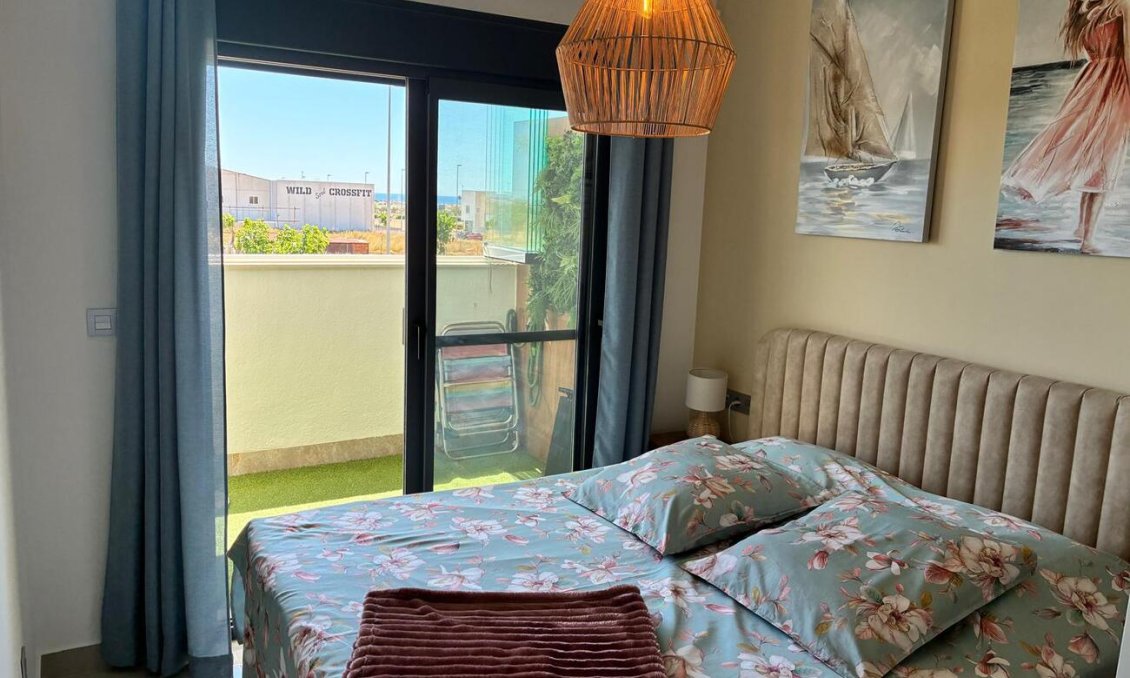 Segunda mano - Apartamento -
Pilar de la Horadada - Costa Blanca