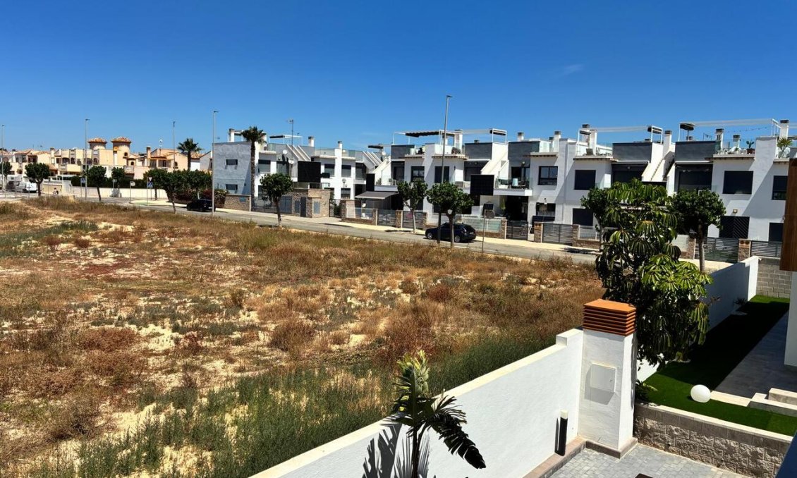 Segunda mano - Apartamento -
Pilar de la Horadada - Costa Blanca