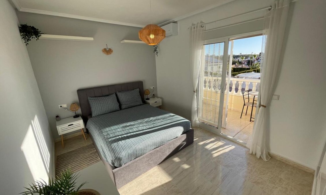 Revânzare - Casă înșiruită -
Ciudad Quesada - Costa Blanca