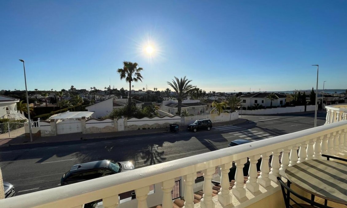 Revânzare - Casă înșiruită -
Ciudad Quesada - Costa Blanca