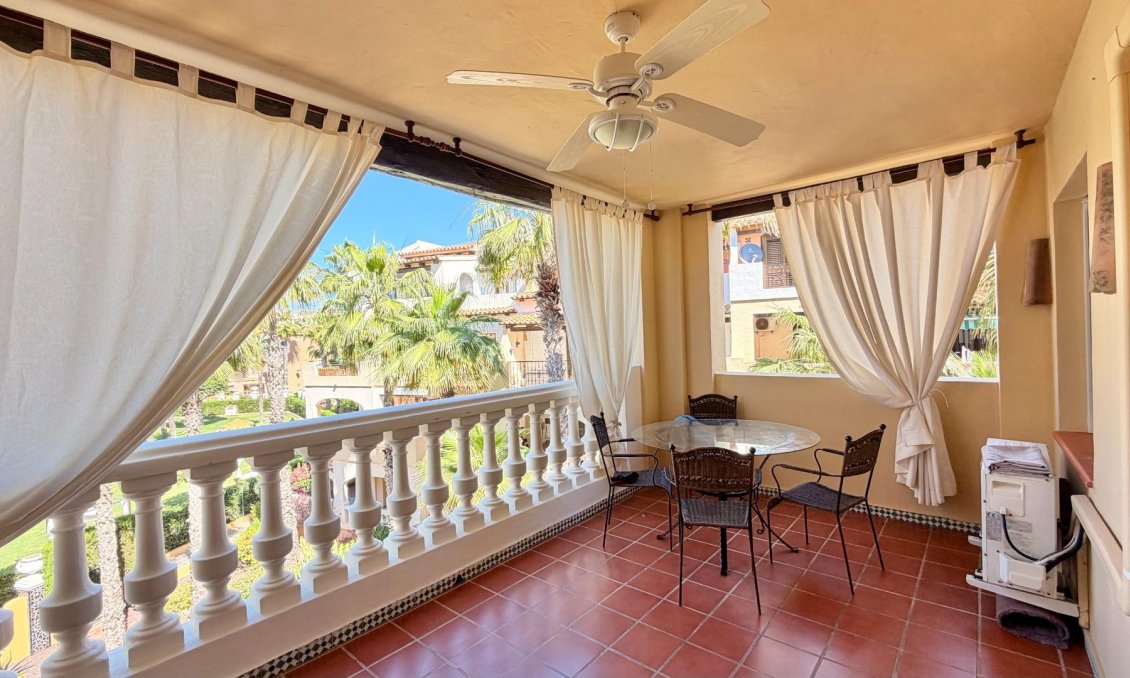 Segunda mano - Apartamento -
Torrevieja - Aldea Del Mar