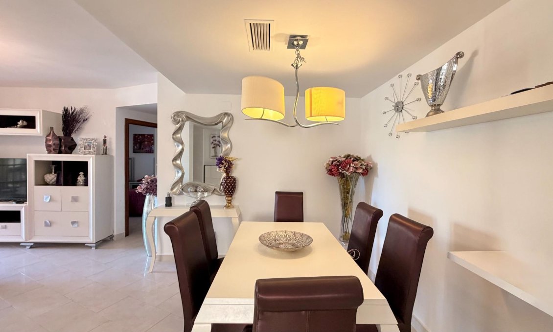 Segunda mano - Apartamento -
Torrevieja - Aldea Del Mar