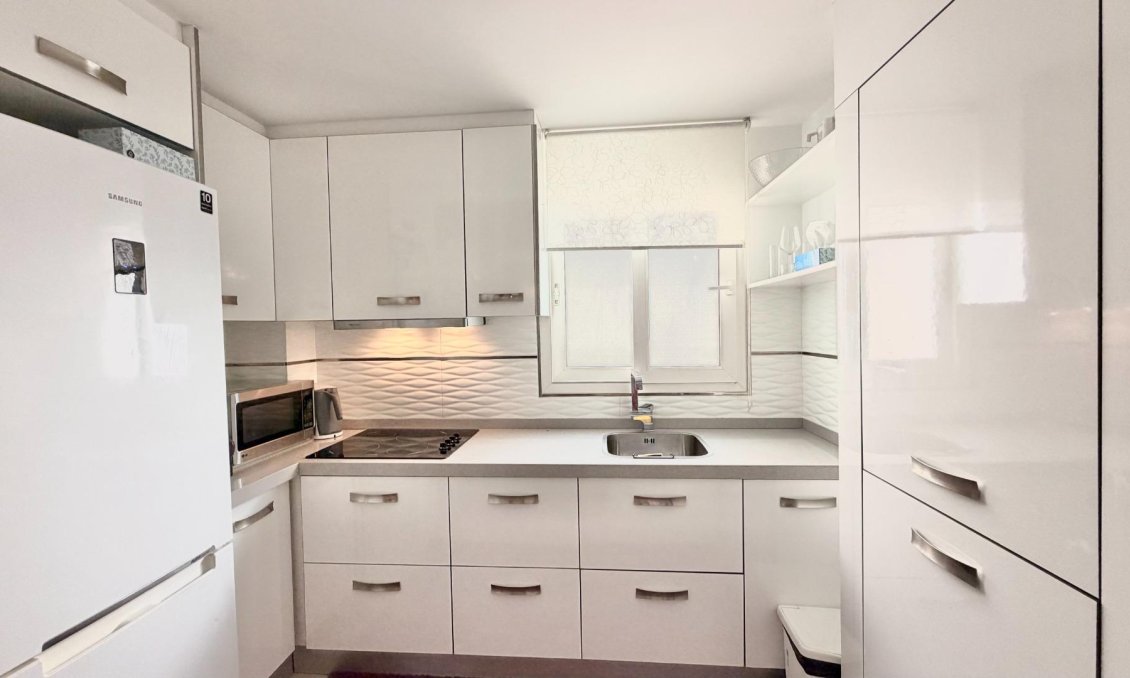 Segunda mano - Apartamento -
Torrevieja - Aldea Del Mar